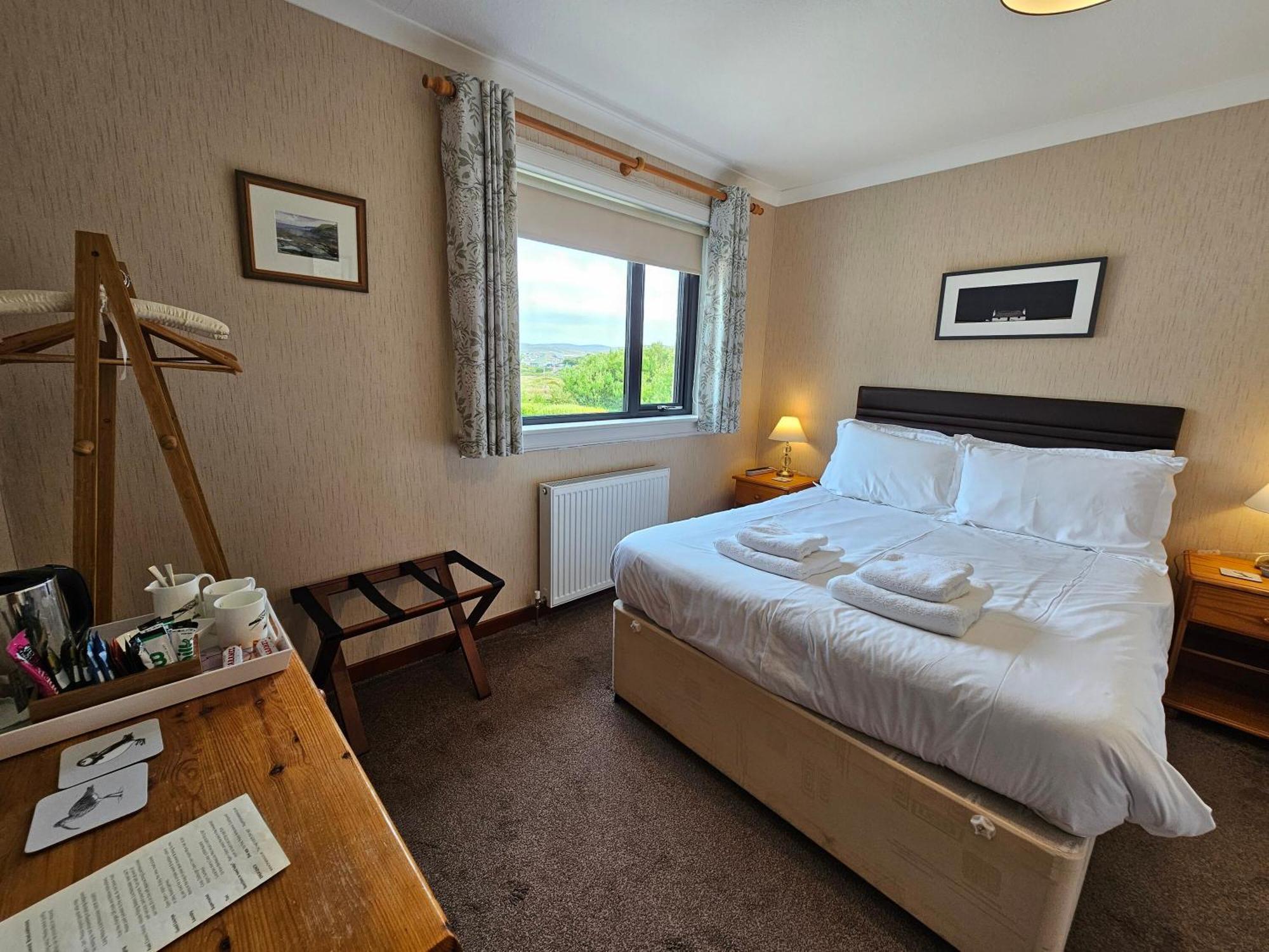Brae Lea House, Lochboisdale, South Uist. Outer Hebrides Локбойсдейл